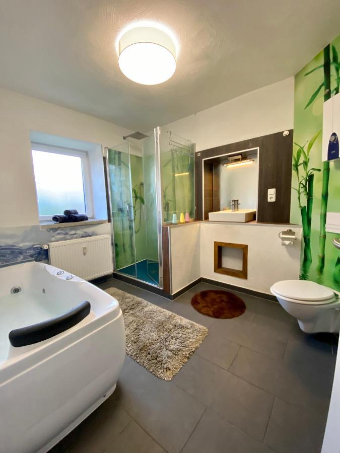Eifelstein, Apartment Mit Whirlpool Und Ofen Dahlem  Exteriér fotografie